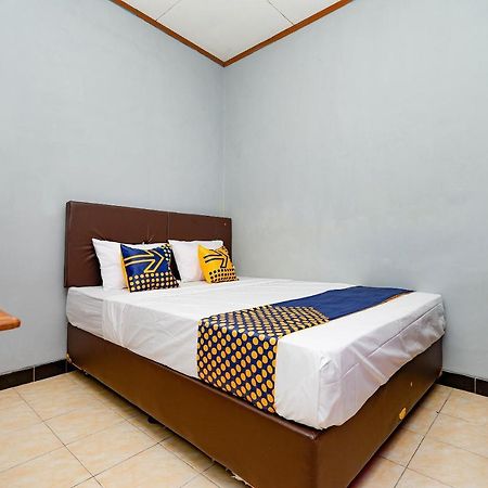 Hotel Spot On 2821 Griya Kawula Syariah Solo Exteriér fotografie